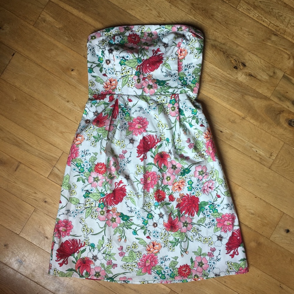 Old Navy Strapless Floral Dress :: Size 4